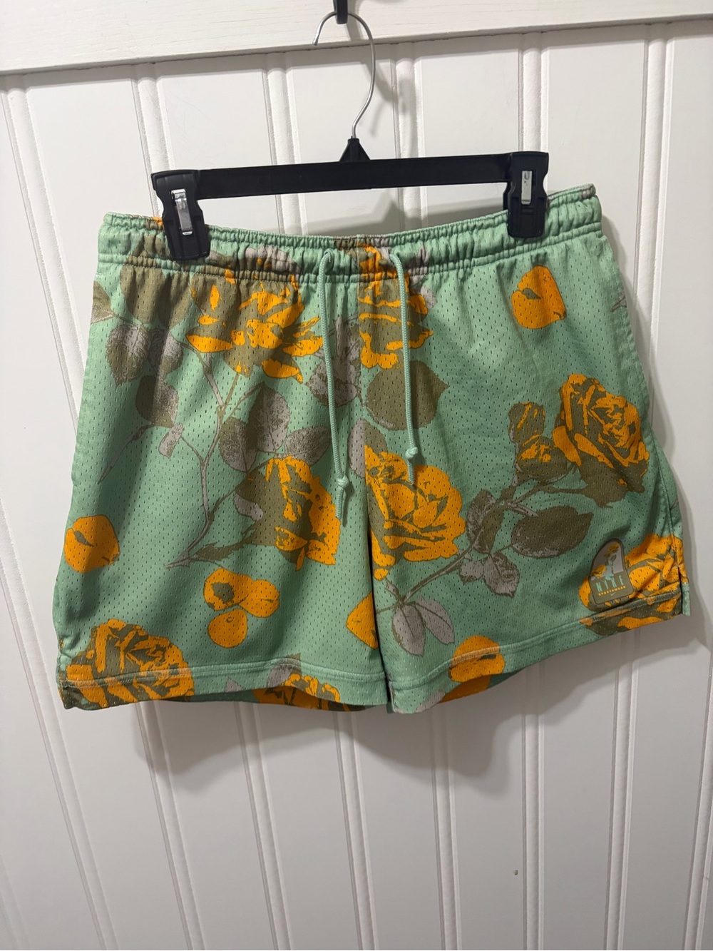 Nike Sportswear Rose City Floral Mesh Shorts Green Yellow Gold FJ1651-308 Size M